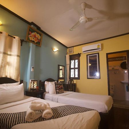 Pakam Guesthouse 루앙프라방 외부 사진