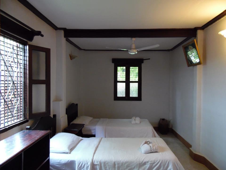 Pakam Guesthouse 루앙프라방 외부 사진