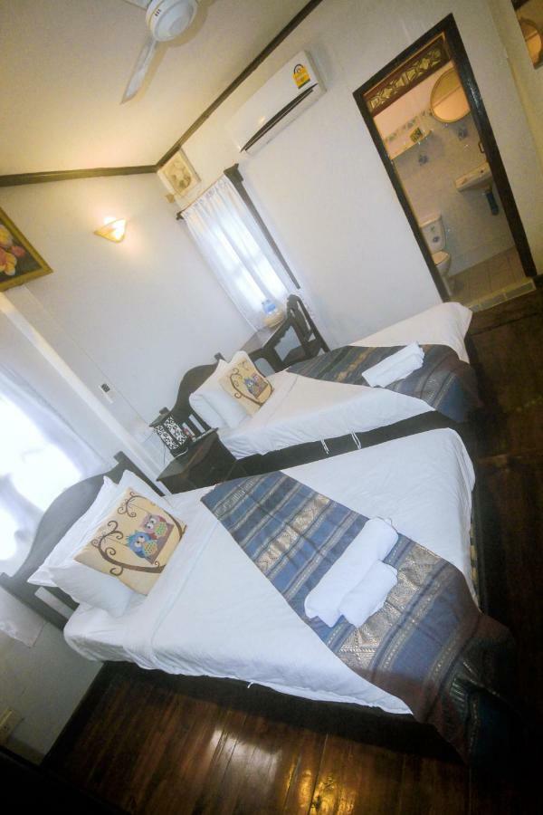 Pakam Guesthouse 루앙프라방 외부 사진