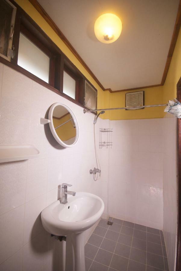 Pakam Guesthouse 루앙프라방 외부 사진